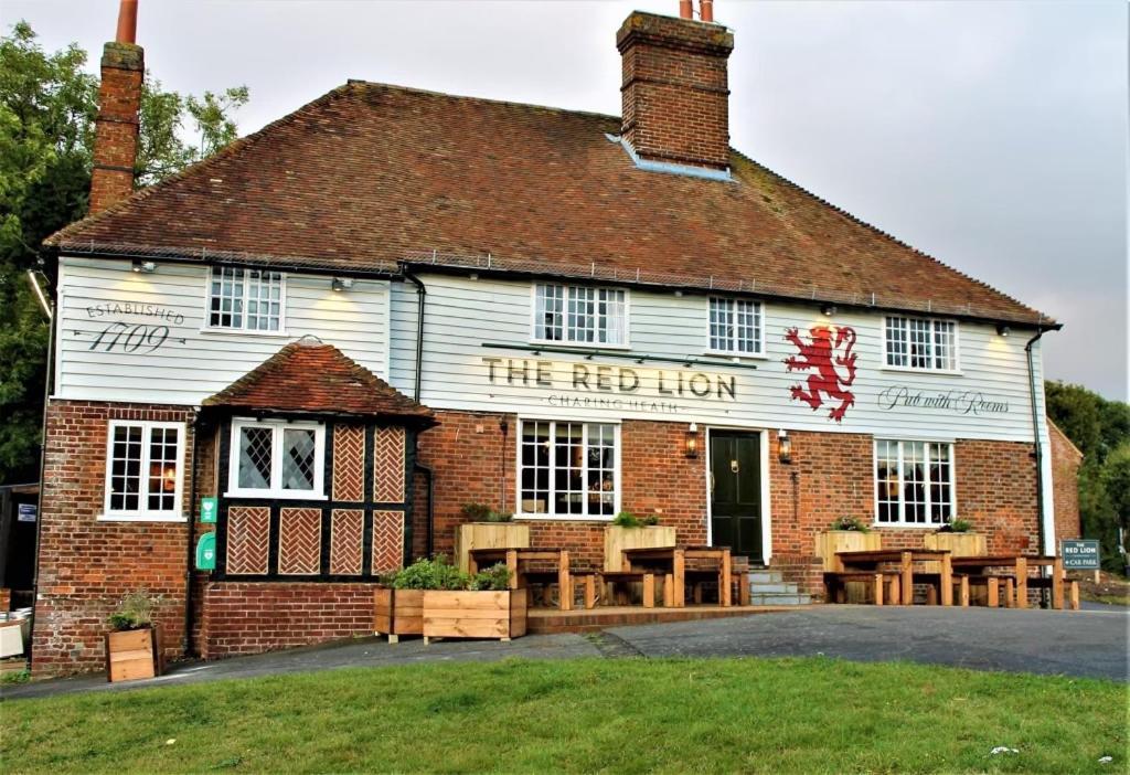 The Red Lion Charing Heath Bed & Breakfast ภายนอก รูปภาพ
